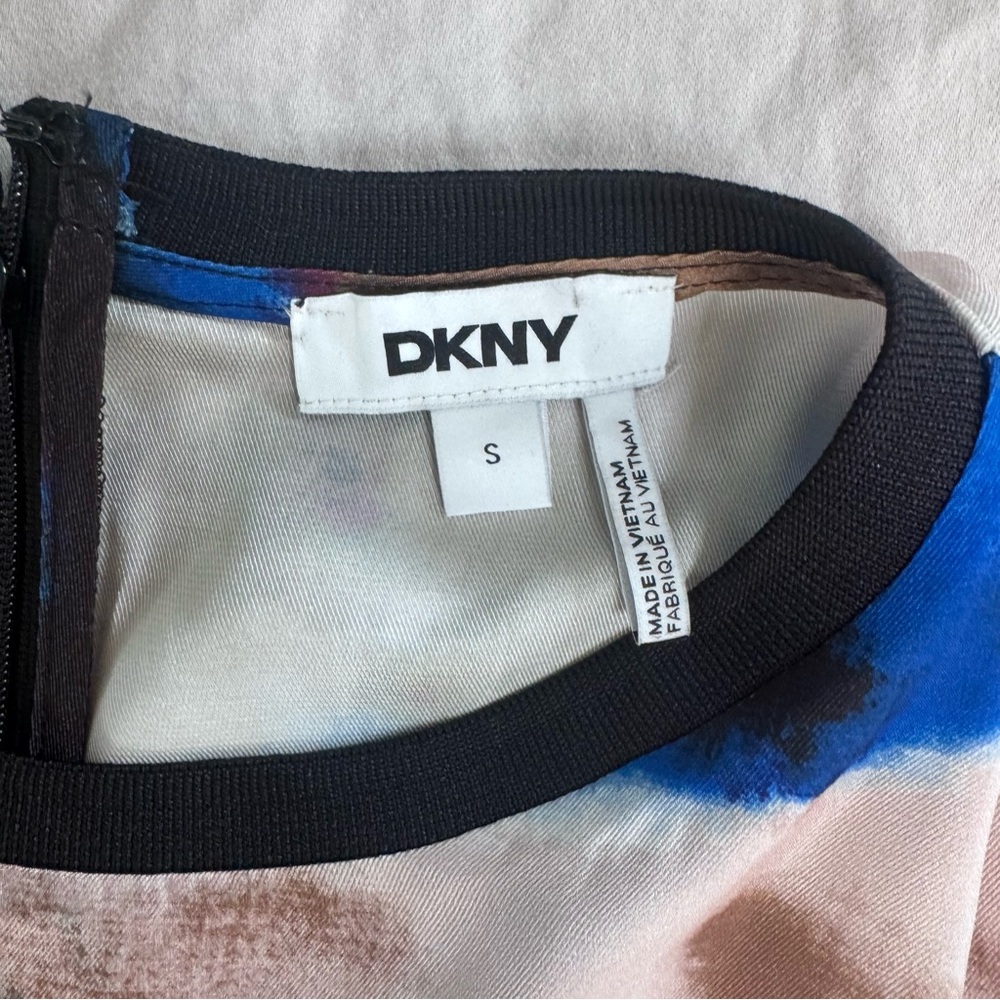 DKNY Multicolor Abstract Top - Picture 2 of 4
